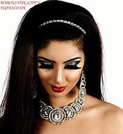 Roobia Din makeup artist & hair stylist. makeup by makeup artist Roobia Din. Photo #40332