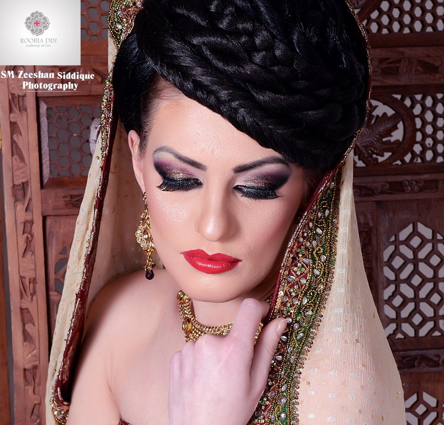 Roobia Din makeup artist &amp; hair stylist. makeup by makeup artist Roobia Din. Photo #40469