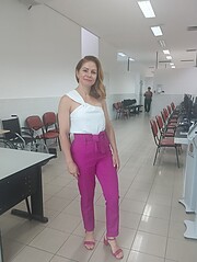 Rosimeire DE Lemos Rocha model (modelo). Modeling work by model Rosimeire DE Lemos Rocha.Data de aniversário: 30/08/1975 (50 anos);Peso: 62 kg; Altura: 1,63; Cintura: 74 cm; Quadril: 100 cm; Coxa: 58 cm; Manequim: 38;Número de calcado: 37;Cor dos o