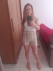 Rosimeire DE Lemos Rocha model (modelo). Modeling work by model Rosimeire DE Lemos Rocha.Data de aniversário: 30/08/1975 (50 anos);Peso: 62 kg; Altura: 1,63; Cintura: 74 cm; Quadril: 100 cm; Coxa: 58 cm; Manequim: 38;Número de calcado: 37;Cor dos o