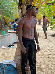 Sanshane White Model