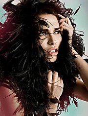 Sara Cardillo model & influencer. Photoshoot of model Sara Cardillo demonstrating Face Modeling.Face Modeling Photo #95782
