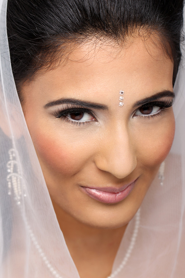 Sara Ibgi makeup artist. Work by makeup artist Sara Ibgi demonstrating Bridal Makeup.Bridal Makeup Photo #63061