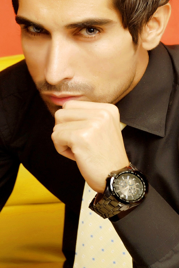 Sarhan Khan model &amp; actor. Photoshoot of model Sarhan Khan demonstrating Face Modeling.Face Modeling Photo #222219