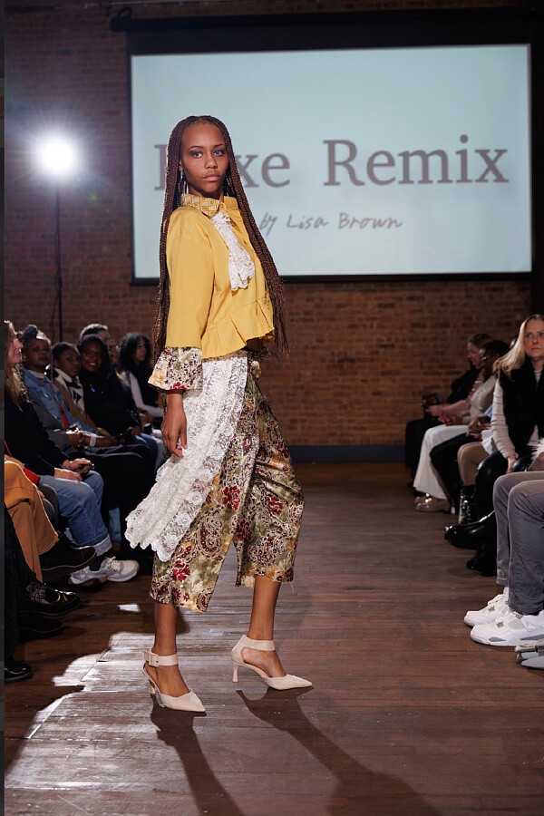 Savannah Rucker model. Photoshoot of model Savannah Rucker demonstrating Runway Modeling.Runway Modeling Photo #248595