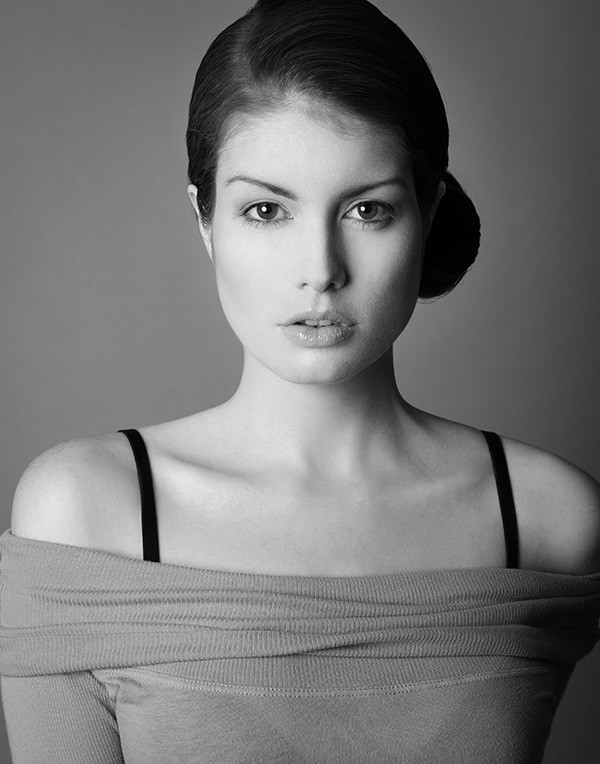 Steph Rai model &amp; actress. Photoshoot of model Steph Rai demonstrating Face Modeling.Face Modeling Photo #109644