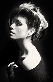 Steph Rai model & actress. Photoshoot of model Steph Rai demonstrating Face Modeling.Face Modeling Photo #109646
