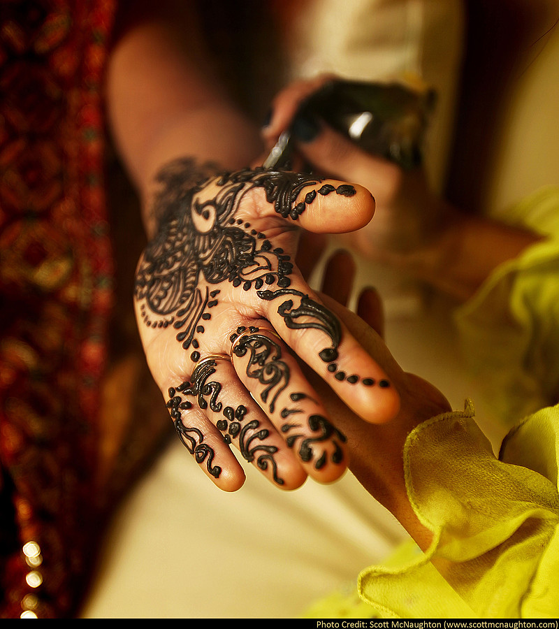 Supreet Tuteja henna &amp; bridal makeup. makeup by makeup artist Supreet Tuteja.Henna Tattoo Photo #95015