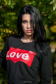 Thewna Stolichnaya model. Photoshoot of model Thewna Stolichnaya demonstrating Face Modeling.Face Modeling Photo #216418