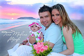 Tino Medina photographer. Work by photographer Tino Medina demonstrating Baby Photography.Baby Photography Photo #76308