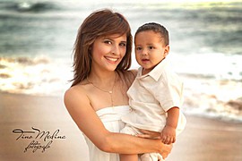 Tino Medina photographer. Work by photographer Tino Medina demonstrating Baby Photography.Baby Photography Photo #76315