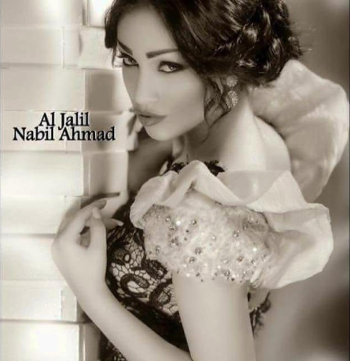Tiya Alkerdi model. Photoshoot of model Tiya Alkerdi demonstrating Face Modeling.Face Modeling Photo #201570