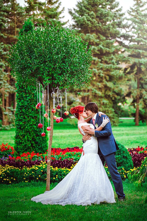 Valentin Jukov (Валентин Жуков) photographer. Work by photographer Valentin Jukov demonstrating Wedding Photography.Wedding Photography Photo #107455