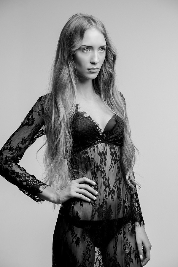 Valeria Kuzina model. Photoshoot of model Valeria Kuzina demonstrating Fashion Modeling.Fashion Modeling Photo #202495