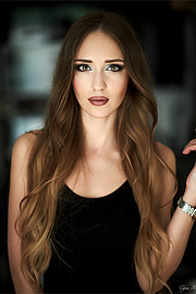Valeria Kuzina model. Photoshoot of model Valeria Kuzina demonstrating Face Modeling.Face Modeling Photo #202497