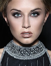 Vanessa G Williams model. Photoshoot of model Vanessa G Williams demonstrating Face Modeling.Face Modeling Photo #113470
