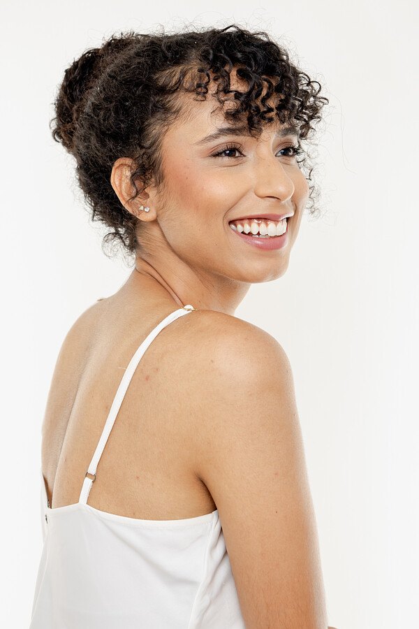Vitoria Osf model (modelo). Photoshoot of model Vitoria Osf demonstrating Face Modeling.Face Modeling Photo #247381