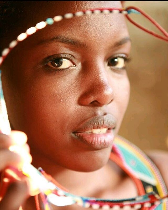 Winnie Wanja model. Photoshoot of model Winnie Wanja demonstrating Face Modeling.Face Modeling Photo #172846
