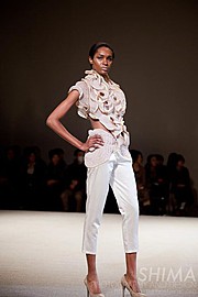 Yonique Myrie model. Photoshoot of model Yonique Myrie demonstrating Fashion Modeling.Fashion Modeling Photo #68359