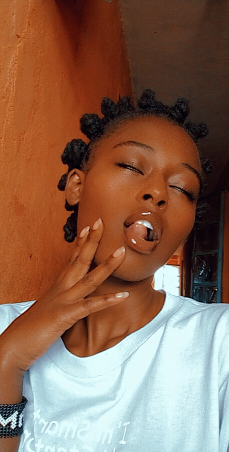 Yvonne Mutembei Face Model