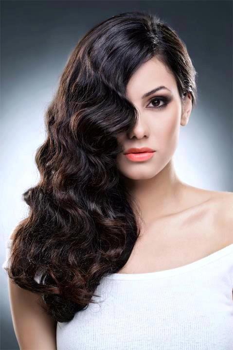 Zayneb Azzam model. Photoshoot of model Zayneb Azzam demonstrating Face Modeling.Face Modeling Photo #112647