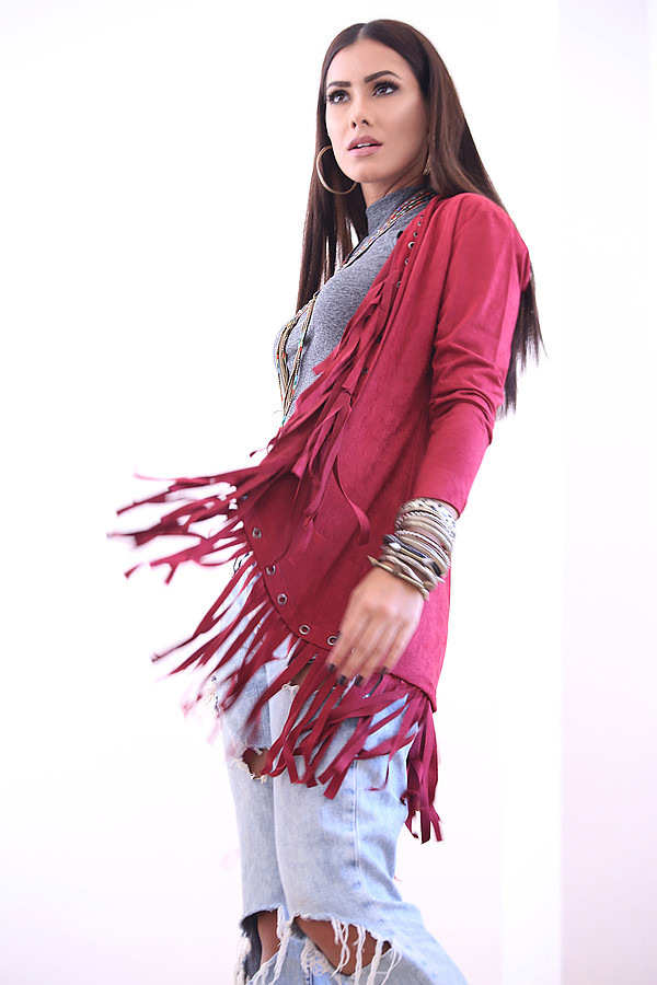 Zayneb Azzam model. Photoshoot of model Zayneb Azzam demonstrating Fashion Modeling.Fashion Modeling Photo #174455