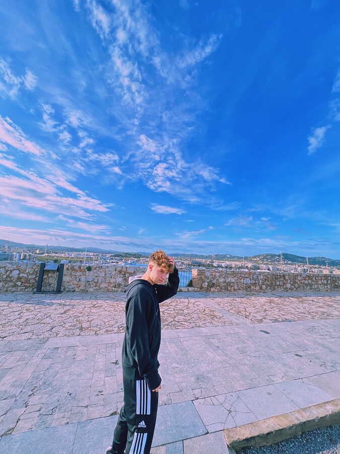 Ziad Mondy model. Photoshoot of model Ziad Mondy demonstrating Fashion Modeling.Fashion Modeling Photo #236616